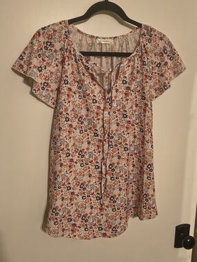 Floral Tie-Front Flutter Sleeve Blouse